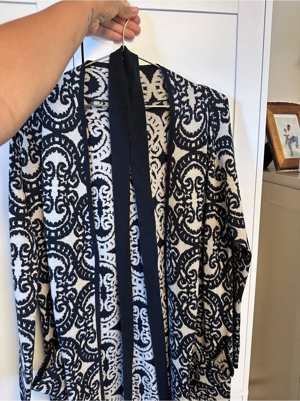 MaxMara Balta Belted Cashmere Cardigan In Ultramarine - Picture 2 of 8